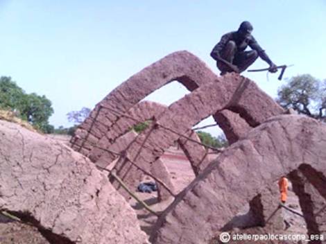 Work in progress- Sourgoubila project (Burkina Faso) realizzato con gli studenti dell’AtelierPaoloCascone-Esa e con la comunità locale